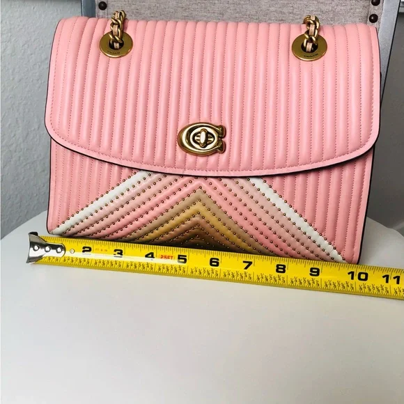 Gorgeous COACH Pink Quilted Leather Shoulder Bag - Picture 10 of 15